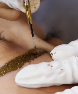 asian-woman-gets-facial-beauty-procedure-microbla-2025-03-31-06-16-57-utc