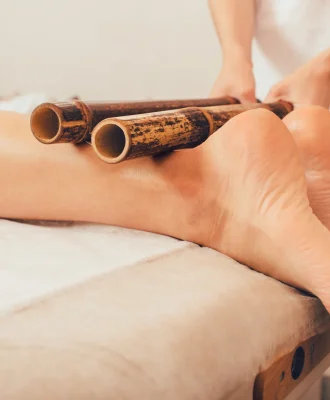 leg-massage-with-bamboo-sticks-massage-therapist-2026-01-09-12-37-57-utc
